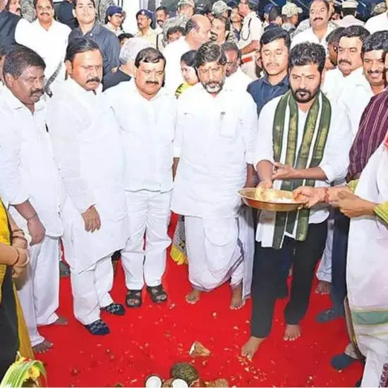 Hon’ble Chief Minister Laid Foundation Stone to Young India Skills University